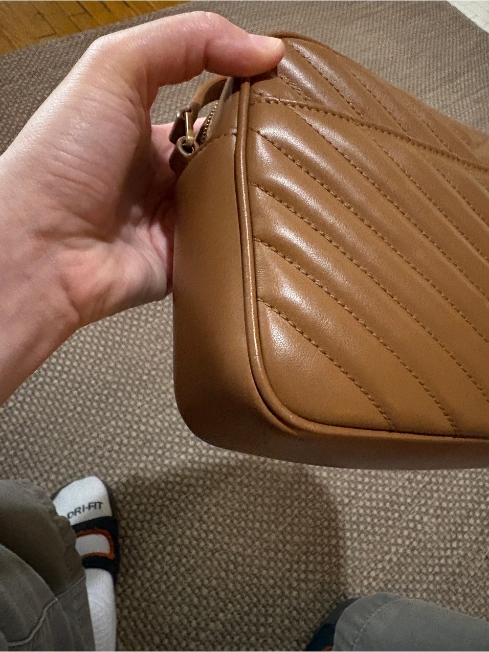 Yves Saint Laurent Chevron Quilted Leather Lou Camera Bag in Cinnamon - Picture 4 of 10